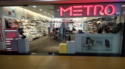 Visit a Shoe Store near me Metro Shoes